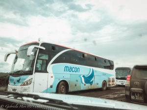 Macon bus, Angola