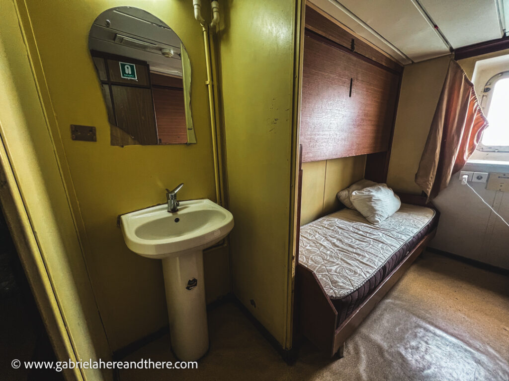 Professor Gul cargo ship